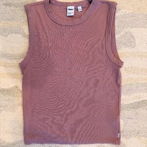 TNA Aritzia Homestretch Muscle Tank Size L